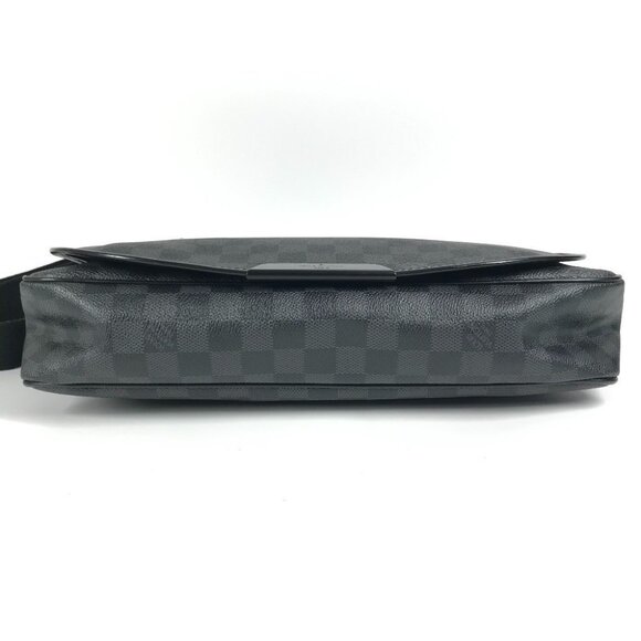 LOUIS VUITTON N58029 Damier Graphite Daniel MM Daniel MM Messenger Shoulder Bag - Picture 6 of 15